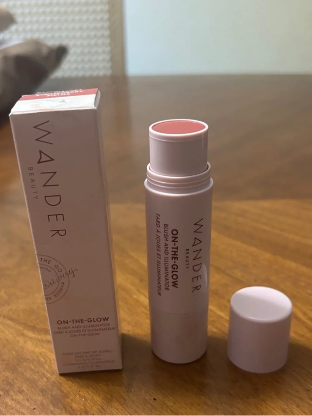 Wander Beauty On-The-Glow Blush & Illuminator Strawberry Fields/Nude Glow